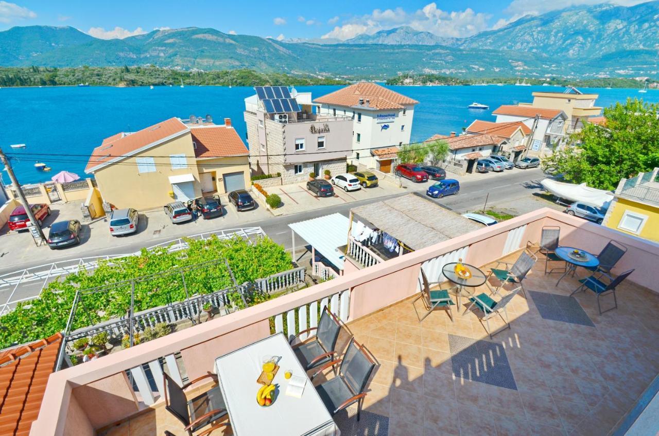 Stradioti Apartments Tivat Bagian luar foto