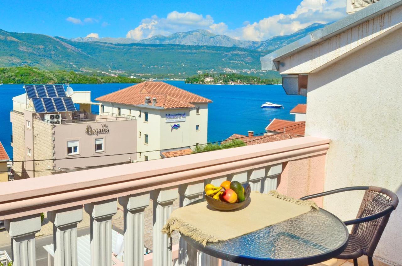 Stradioti Apartments Tivat Bagian luar foto